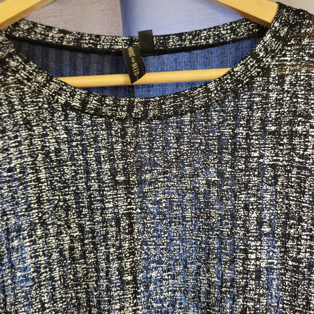 WANT AND NEED Women's Tunic Black and Silver Plus Size 2X Fun to Wear!